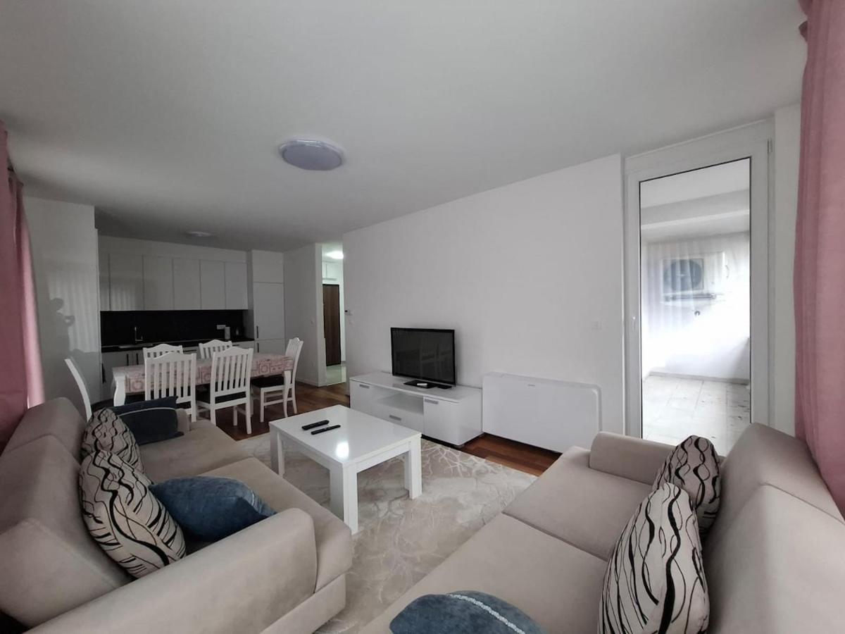 Luxury With Garage - Lejla Sarajevo
